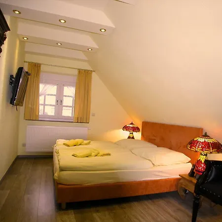 Kroening Apartment