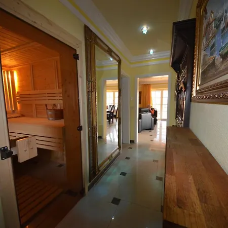 Kroening Apartment *